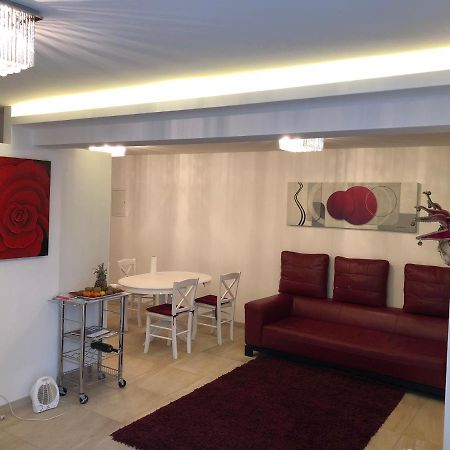 Guest House Valerija อิตชิชี ภายนอก รูปภาพ
