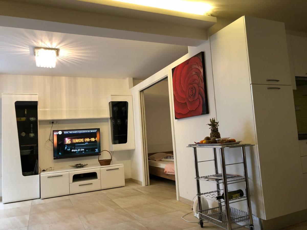 Guest House Valerija อิตชิชี ภายนอก รูปภาพ